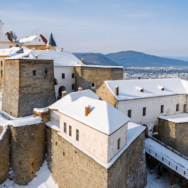 Тур на Закарпаття на 2 дні з Києва. Мукачеве + Ужгород