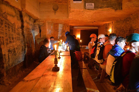 Картинка экскурсия в музее катакомб одесса