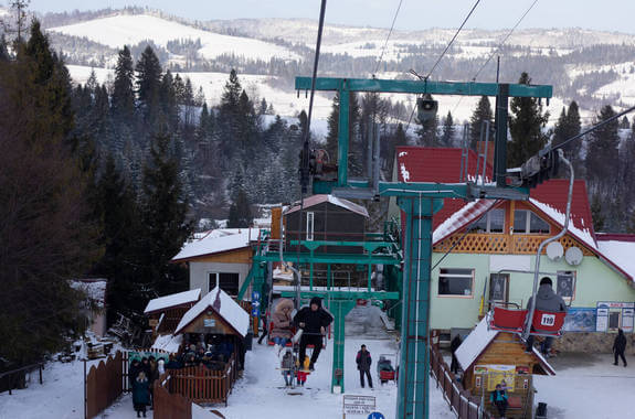 Картинка Лыжный курорт Пилипец подъемники кресельные