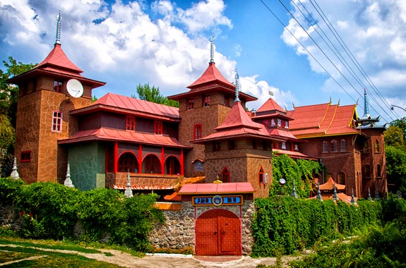 Фото экскурсия в храм Белый Лотос