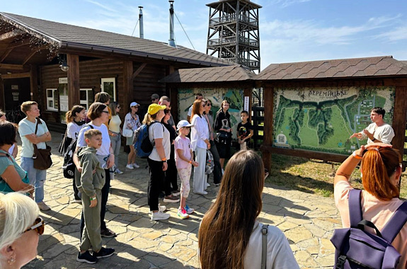 Картинка прогулка по парку беременцоке