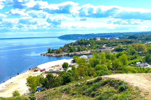 Картинка поездка в село Триполье