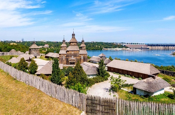 Фото поїздка для школярів на Хортицю