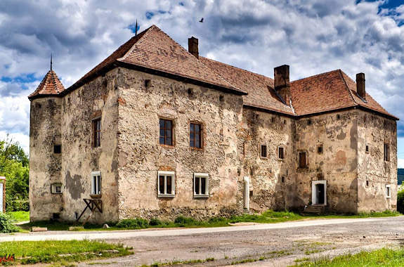 Картинка замок сент миклош 